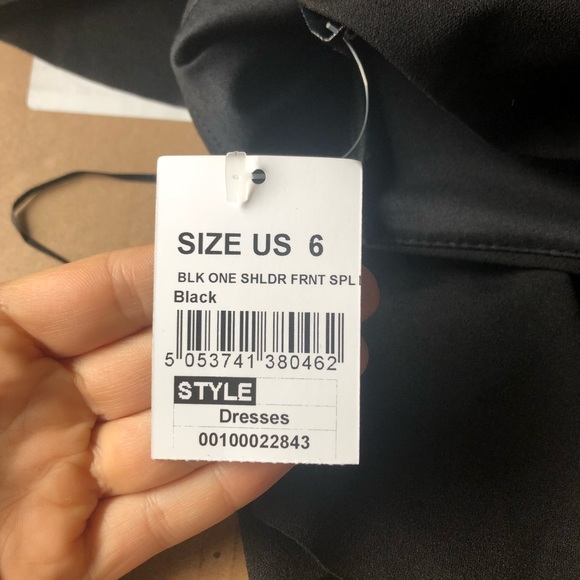 Quiz size 6 black one shoulder ruffle dress - Picture 4 of 6